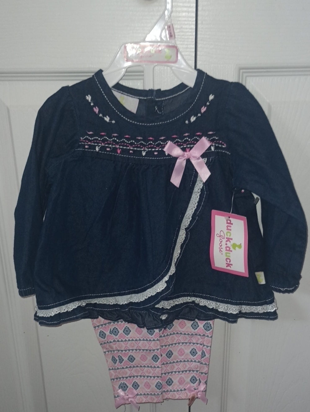 Duck Duck Goose Navy Blue Long-Sleeve Top with Pink Accents